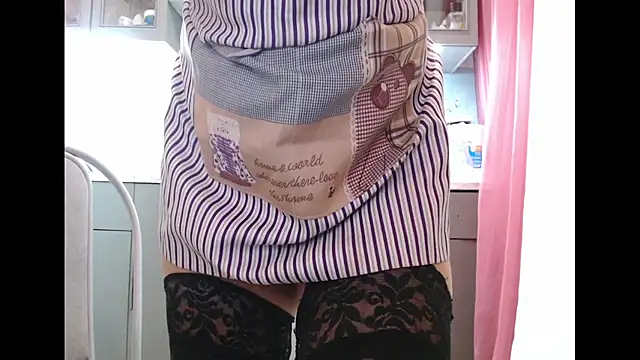 Angelic Whisper online show from September 15, 2025, 8:53 pm