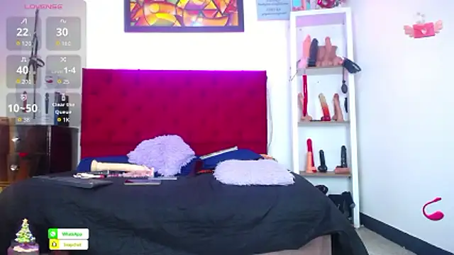 Snapshot of louise_nails chatting on January 14, 2026, 4:43 pm louise nails online show from January 14, 2026, 4:43 pm