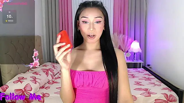 Snapshot of FuckDoll_Nathalie chatting on August 4, 2026, 3:22 am FuckDoll Nathalie online show from August 4, 2026, 3:22 am
