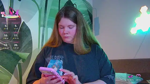 RubyValen online show from April 21, 2026, 1:18 am