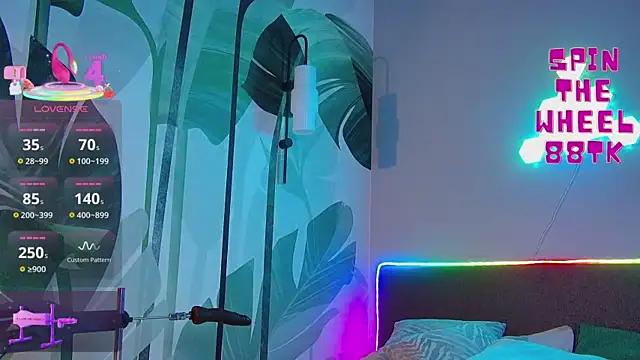 Snapshot of RubyValen chatting on November 12, 2025, 1:21 am RubyValen online show from November 12, 2025, 1:21 am