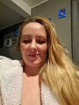 VictoriaMiami online show from December 2, 2024, 11:13 pm