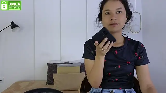 sexychanell 18 online show from February 15, 2026, 1:21 pm