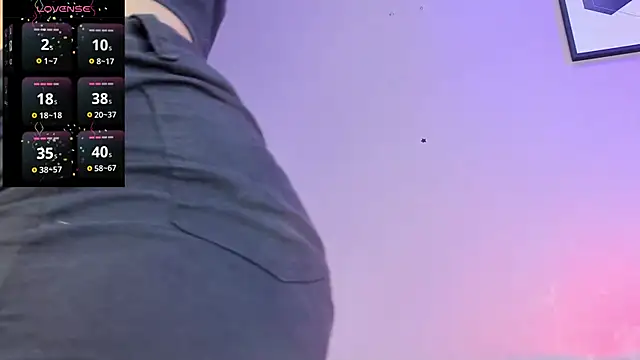 Snapshot of -camila-cooper-_ chatting on November 13, 2025, 7:51 pm -camila-cooper- online show from November 13, 2025, 7:51 pm