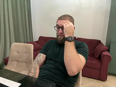 Snapshot of Bear_bear_ chatting on March 13, 2025, 7:53 am Bear bear online show from March 13, 2025, 7:53 am