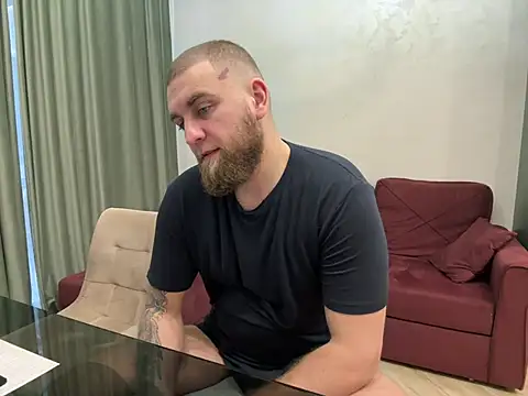 Snapshot of Bear_bear_ chatting on March 16, 2025, 5:14 am Bear bear online show from March 16, 2025, 5:14 am