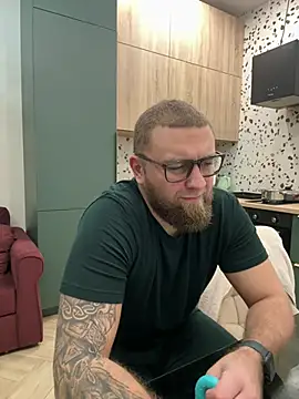 Snapshot of Bear_bear_ chatting on March 3, 2025, 7:39 pm Bear bear online show from March 3, 2025, 7:39 pm