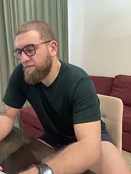 Snapshot of Bear_bear_ chatting on March 12, 2025, 10:26 am Bear bear online show from March 12, 2025, 10:26 am