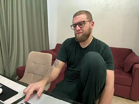 Snapshot of Bear_bear_ chatting on March 13, 2025, 10:57 am Bear bear online show from March 13, 2025, 10:57 am