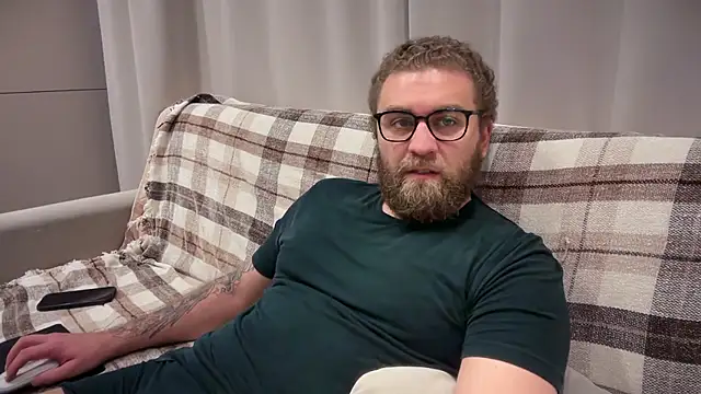 Bear bear  online show from May 15, 2026, 8:34 am