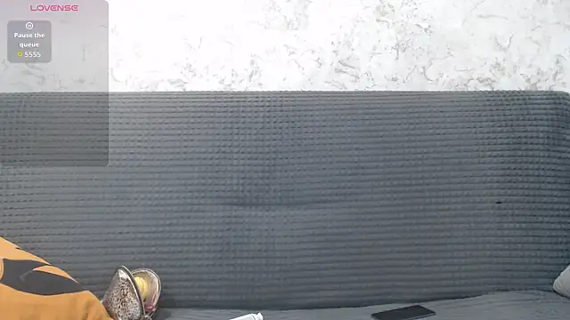 Frederica  online show from February 10, 2026, 5:06 am