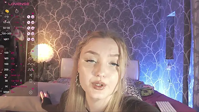 MiaMiaMeow online show from February 27, 2026, 4:40 pm