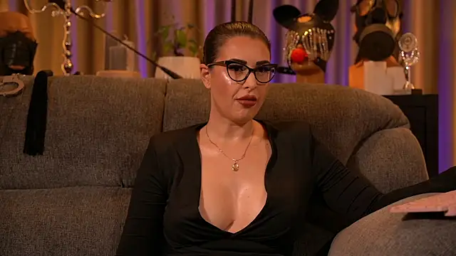 Snapshot of kelly_kent chatting on November 15, 2025, 1:20 am kelly kent online show from November 15, 2025, 1:20 am