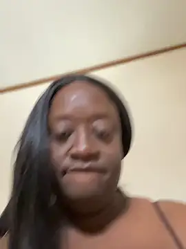 Katiefyi online show from April 12, 2026, 3:04 pm