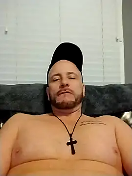 ShaneJames11 online show from February 28, 2025, 11:45 pm