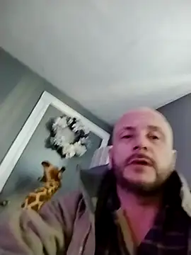 ShaneJames11 online show from February 2, 2026, 8:19 pm