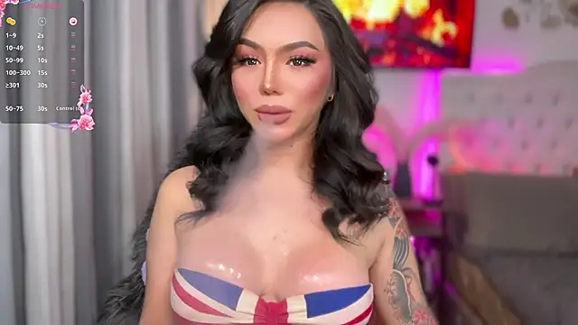 Snapshot of sassy_olivia chatting on November 3, 2025, 8:45 pm sassy olivia online show from November 3, 2025, 8:45 pm