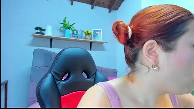 Gretta Queen online show from March 22, 2026, 3:24 pm