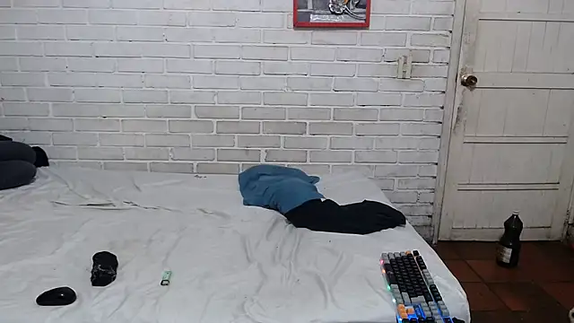 valeriaswang Lucas online show from April 18, 2026, 4:53 pm