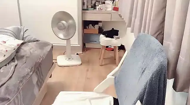 tw yaya online show from February 2, 2025, 7:30 am