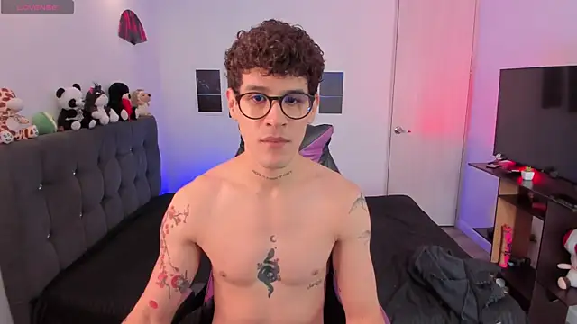andybxby online show from May 16, 2026, 12:53 am