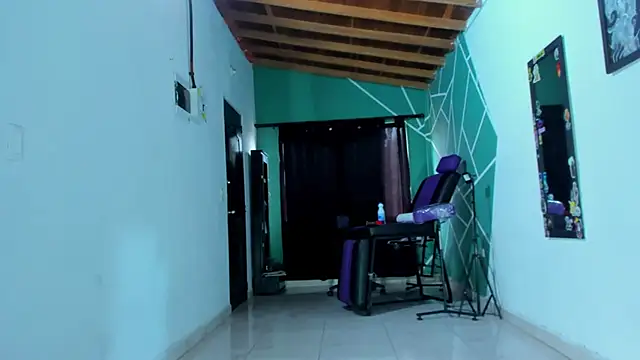 Snapshot of ink_demonxxx chatting on February 27, 2025, 8:31 pm ink demonxxx online show from February 27, 2025, 8:31 pm