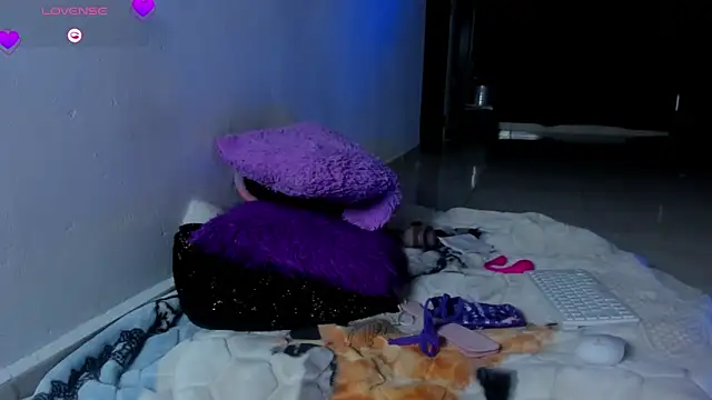 Snapshot of ink_demonxxx chatting on March 10, 2025, 1:45 am ink demonxxx online show from March 10, 2025, 1:45 am