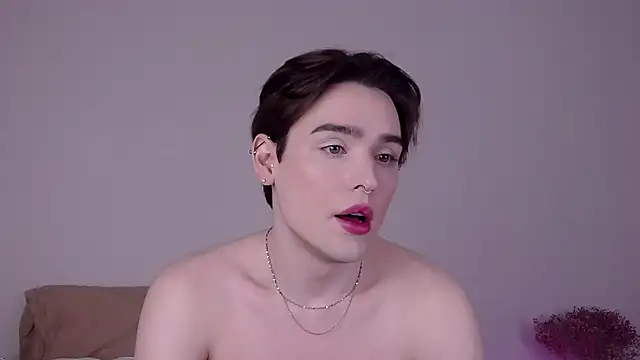 Snapshot of RobbyCharming chatting on June 7, 2026, 8:41 am RobbyCharming online show from June 7, 2026, 8:41 am
