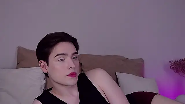 RobbyCharming online show from July 17, 2026, 9:06 am