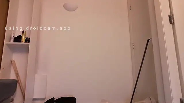 Snapshot of uk-bobbie-uk chatting on February 10, 2025, 2:59 pm uk-bobbie-uk online show from February 10, 2025, 2:59 pm