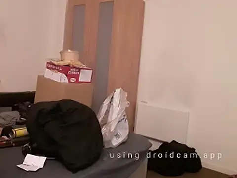 Snapshot of uk-bobbie-uk chatting on March 8, 2025, 12:52 pm uk-bobbie-uk online show from March 8, 2025, 12:52 pm