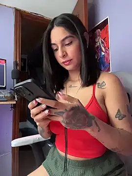 Snapshot of charlotte_stevenss_ chatting on October 3, 2025, 2:07 pm charlotte stevenss online show from October 3, 2025, 2:07 pm