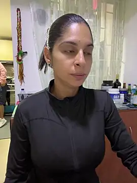 Snapshot of charlotte_stevenss_ chatting on March 20, 2025, 2:53 pm charlotte stevenss online show from March 20, 2025, 2:53 pm