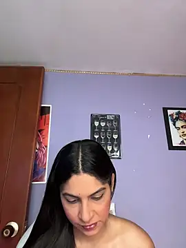 Snapshot of charlotte_stevenss_ chatting on September 16, 2025, 2:29 pm charlotte stevenss online show from September 16, 2025, 2:29 pm