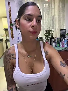 Snapshot of charlotte_stevenss_ chatting on March 14, 2025, 1:35 pm charlotte stevenss online show from March 14, 2025, 1:35 pm