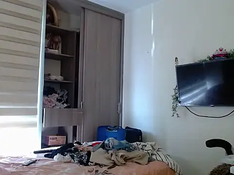 Snapshot of gooddes303salome chatting on June 25, 2026, 8:58 pm gooddes303salome online show from June 25, 2026, 8:58 pm