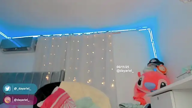 Yellowranger1 online show from November 7, 2025, 2:16 am