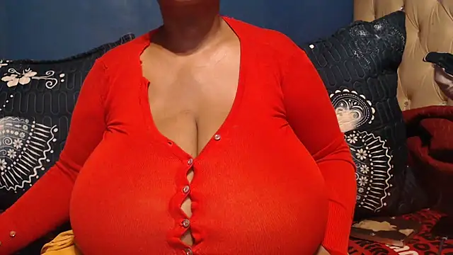 CUTEFIRMMELONSS online show from March 23, 2026, 3:28 am