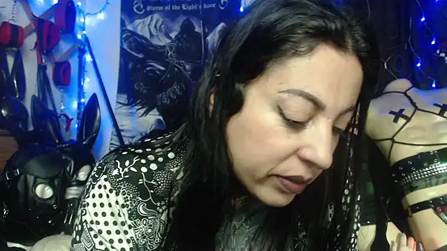 Snapshot of Astartexxx chatting on November 15, 2025, 6:28 am Astartexxx online show from November 15, 2025, 6:28 am