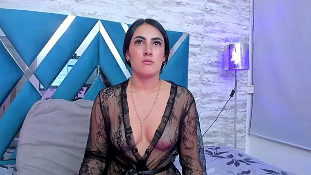 Helenn monroy1 online show from February 27, 2025, 11:06 am