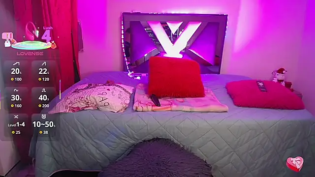 Miley Walker1 online show from February 11, 2026, 10:37 am