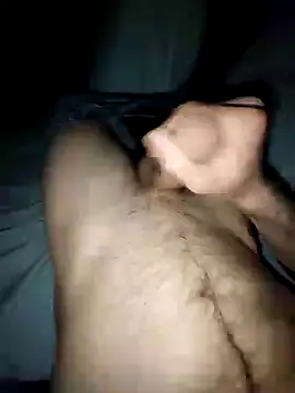 Snapshot of Pascutt chatting on February 10, 2025, 10:09 pm Pascutt online show from February 10, 2025, 10:09 pm