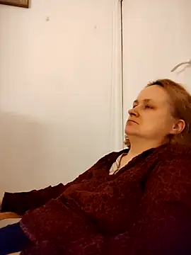 She-devilx online show from April 30, 2026, 8:49 pm