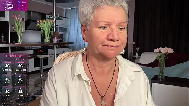 roxana brooks online show from March 11, 2025, 1:34 pm