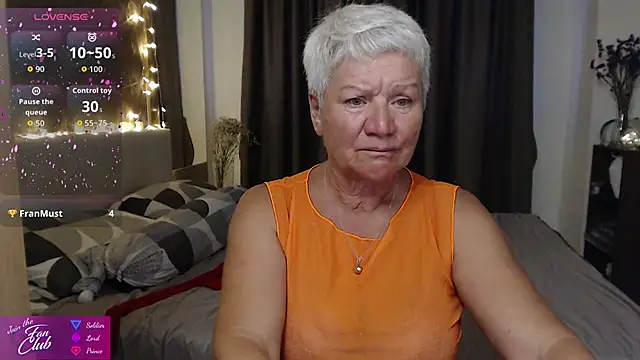 Snapshot of roxana_brooks chatting on May 26, 2026, 11:41 am roxana brooks online show from May 26, 2026, 11:41 am