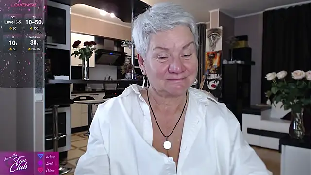 roxana brooks online show from September 28, 2025, 6:26 pm