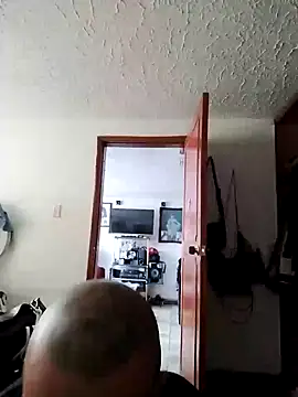 KenllyH online show from March 17, 2025, 10:29 pm