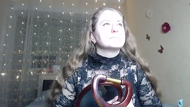 CumCpl online show from November 16, 2025, 7:18 pm