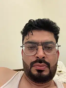 Snapshot of hot_rajat chatting on May 11, 2026, 1:23 pm hot rajat online show from May 11, 2026, 1:23 pm