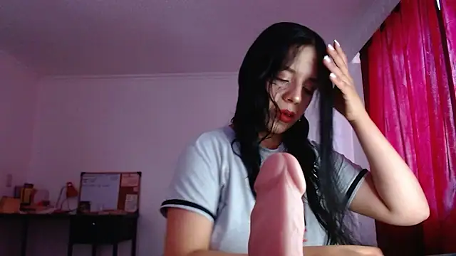 VALERY MEER online show from December 22, 2025, 3:12 pm